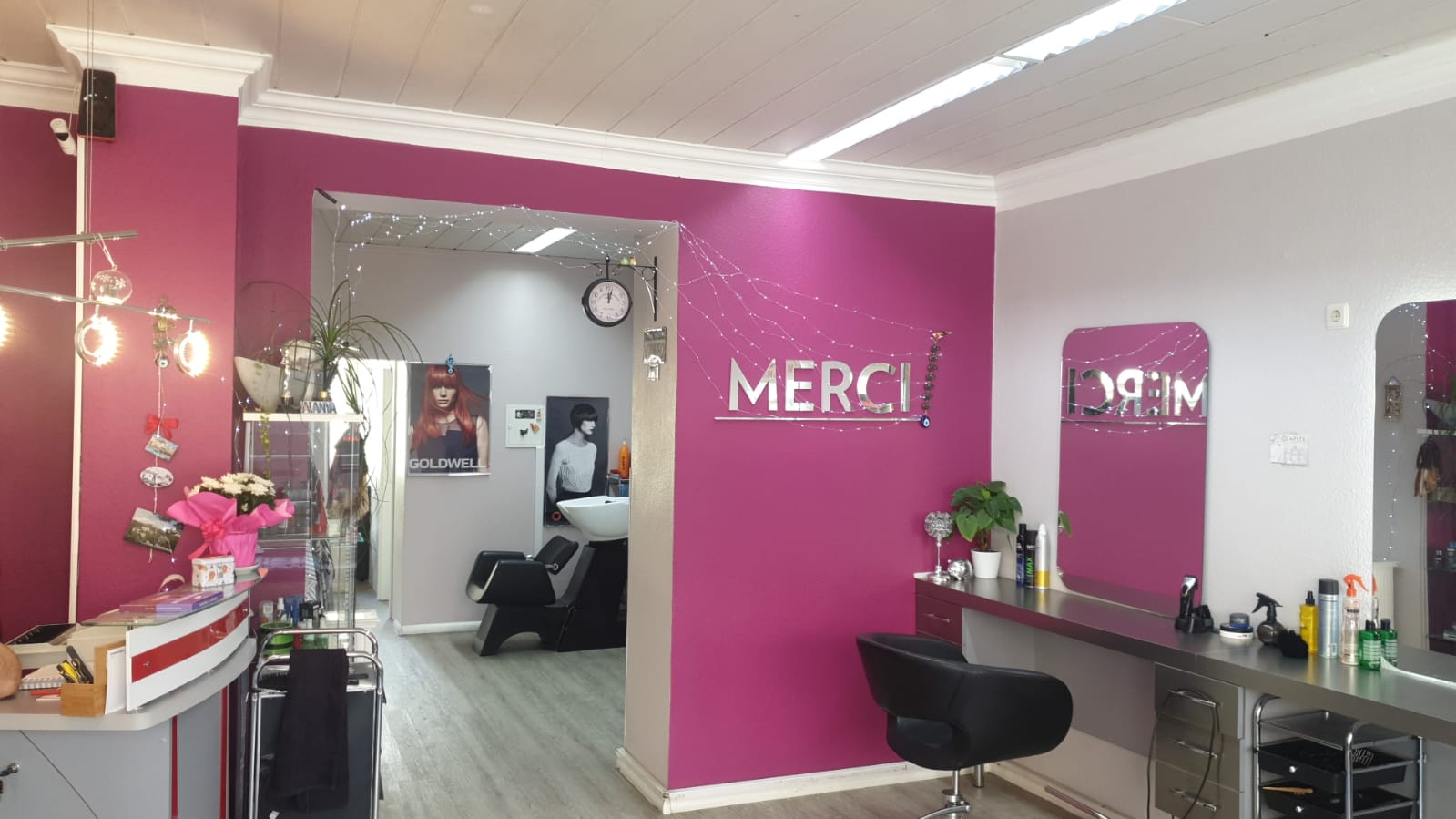 Frisör salon Merci Hair & Beautylounge